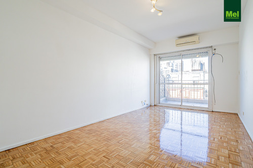 3 Ambientes Con Balcón Terraza Y Cochera