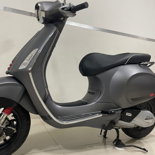 Vespa Sprint 150s 2018 Usada - 7.900 Km