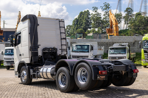 Volvo Fh 420 I-shift Globetrotter 6x2 Em Excelente Estado