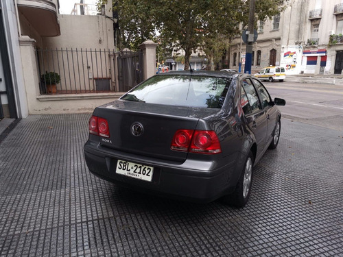 Volkswagen Bora 2.0 Trendline 2011