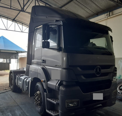 Imagem 1 de 15 de Mercedes Benz Axor 2044 S Premium 2011 4x2 Prata