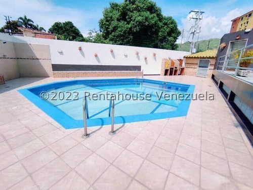 Vendo Apartamento En Urbanización Las Delicias, Código 23-18986 Cm Leer Descripción