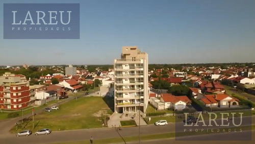 Imagen 26 de 28 de Departamento - B.f.u.camet