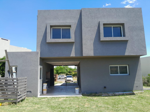 Casa A Estrenar De Cuatro Ambientes Pilar Del Este Barrio San Eduardo