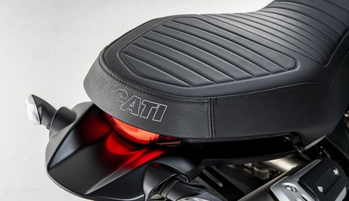 Imagen 11 de 24 de Ducati Scrambler 1100 Dark Pro 2021 0km. San Isidro