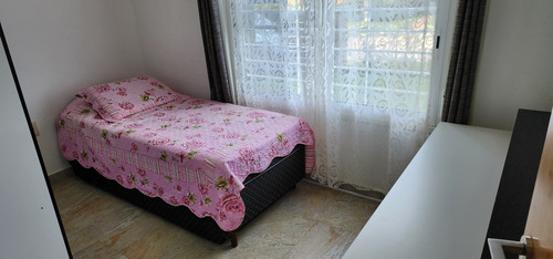 Atlántida Frente Al Mar De 3 Dormitorio, 4 Baños, Etc.