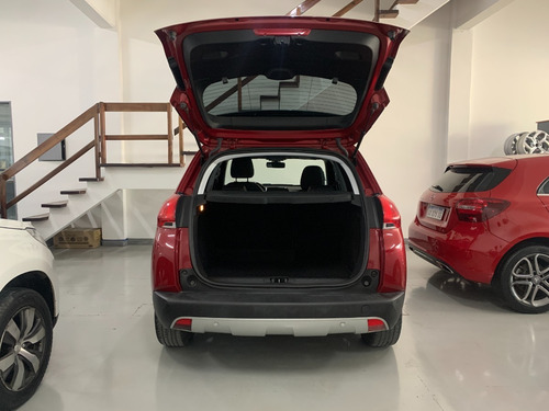 Imagen 6 de 16 de Peugeot 2008 Feline 1.6