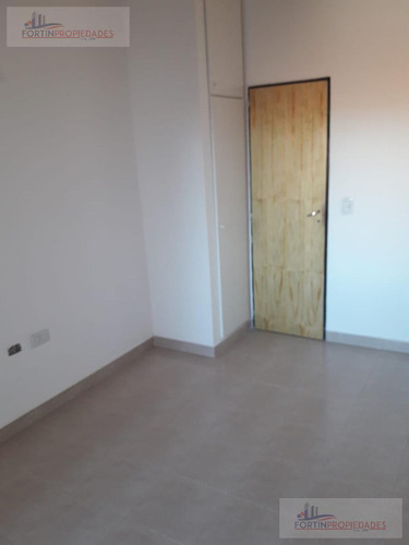 Departamento En Berisso 64 Y 122
