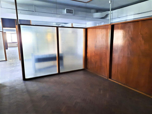 Imagen 7 de 12 de Oficina Alquiler Pleno Centro - 300 M2