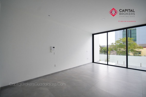Imagen 8 de 29 de Moderna Residencia De Lujo En Venta Zona Plaza Del Sol
