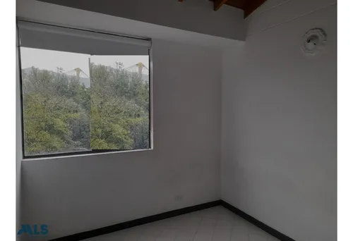Venta De Apartamento Con Excelente Ubicación En E...(mls#252423)