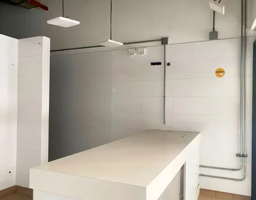 Local En Arriendo En Guayabal, Medellín