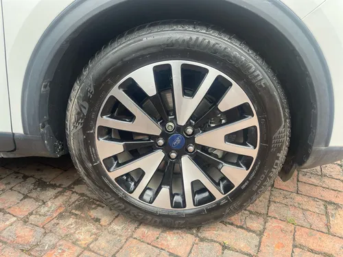 Ford Escape Se Hibrido Tp 2,5 4x2