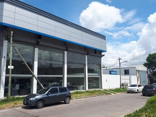 Imagen 2 de 6 de Local En Alquiler 660 M2, Florencio Varela