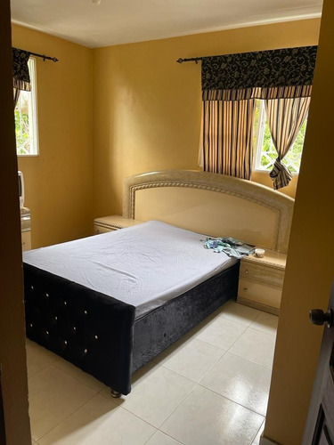 Imagen 15 de 20 de Corona Plaza, Casa De 2 Niveles Con 600mt² De Construcción. Financiamiento Disponible.