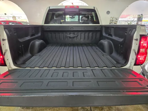Chevrolet Cheyenne 5.3 2500 Crew Cab LTZ 4x4 At