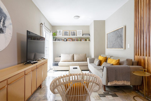 Casa 2/3 Dorm + Jardin + Pileta + Patio En Venta