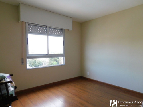 Imagen 12 de 21 de Apartamento En Edificio Con Piscina, Barbacoa Y Cochera Sobre Avenida Millán
