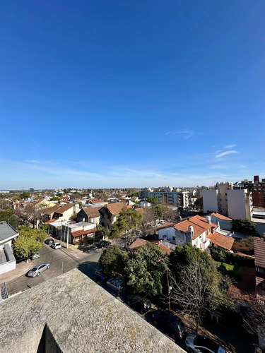 Alquiler 2 Ambientes Con Terraza Castelar