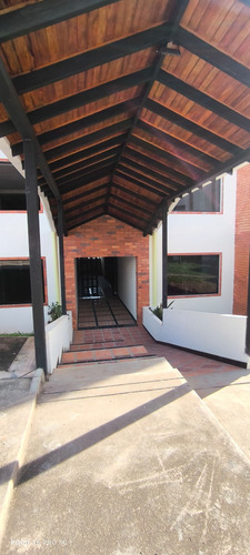 En Venta Penthouse Duplex Parque Residencial Roraima Jmus
