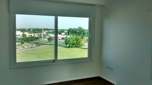 Imagen 7 de 10 de Departamento En Venta Con Renta En El Complejo Antares, Edificio Metallo: