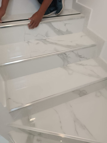 Porcelanato Blanco Carrara Polaris 1.20x60 