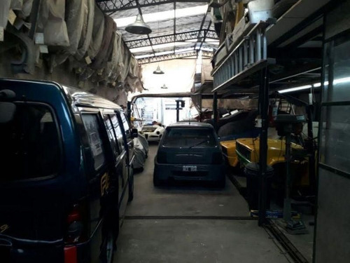 Imagen 3 de 3 de Muy Buen Galpón De 200m2 En Beccar