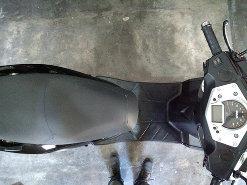 Imagen 6 de 11 de Scooter Daelim S1 / 125 Cc. Made In Corea Rodada En 2014