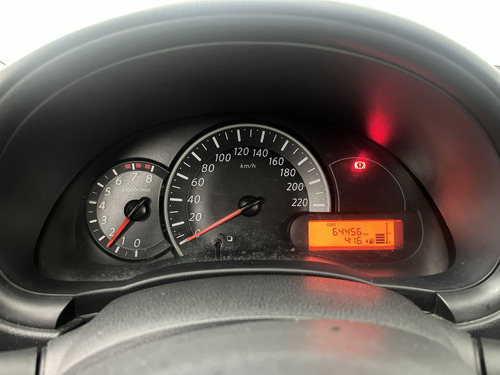 Nissan March ACTIVE 1.6 AUT