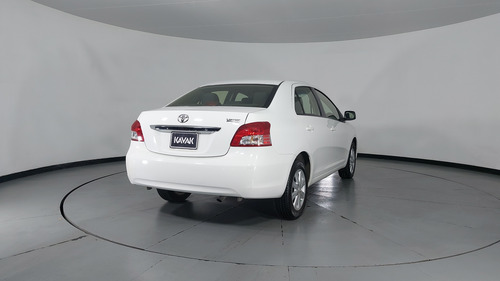 Toyota Yaris 1.5 SEDAN PREMIUM MT