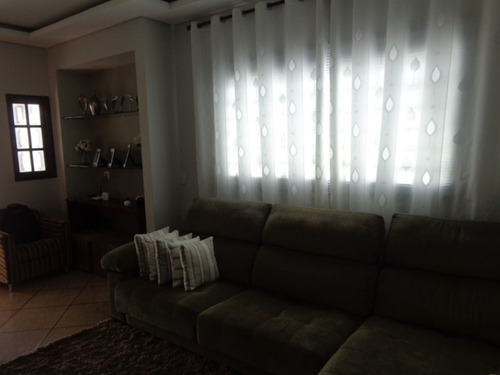 Imagem 2 de 15 de Casa / Jardim Itapuã / Lençóis Paulista-sp - 68947848