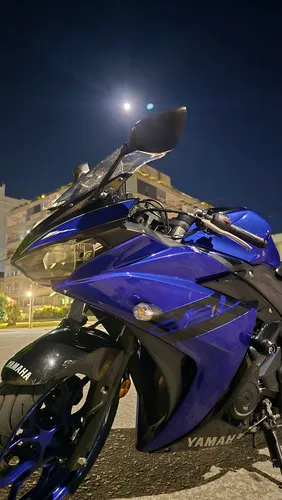 Yamaha R3