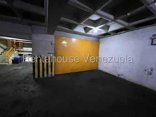 Las Acacias Mls# 25-12440 Wm