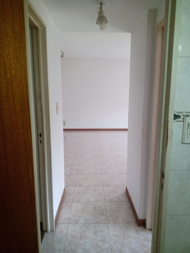 San Martín Centro: Departamento 3 Ambientes