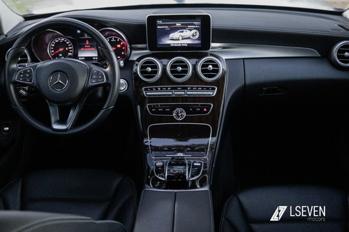 Imagem 10 de 23 de Mercedes C180 Exclusive