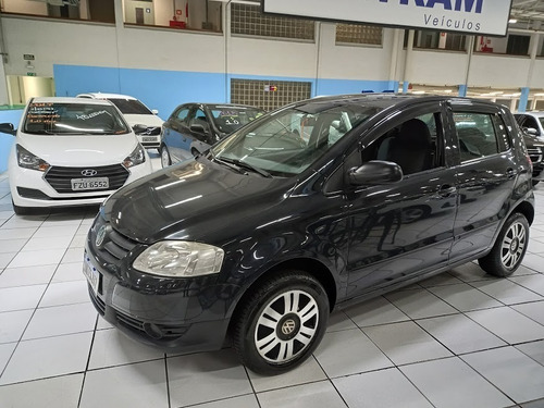 Imagem 2 de 5 de Volkswagem Fox 1.6