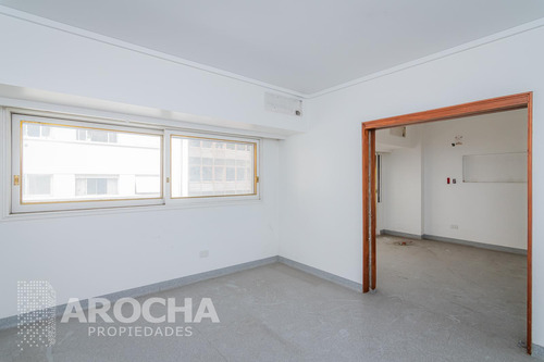 Venta Edificio En Block Paraguay 1300