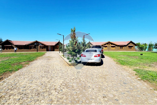 Dos Excelentes Y Renovadas Casas Al Precio De Una