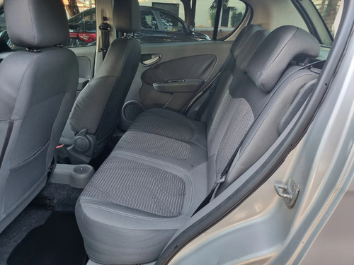 Fiat Palio 1.4 MPI ATTRACTIVE 8V FLEX 4P MANUAL