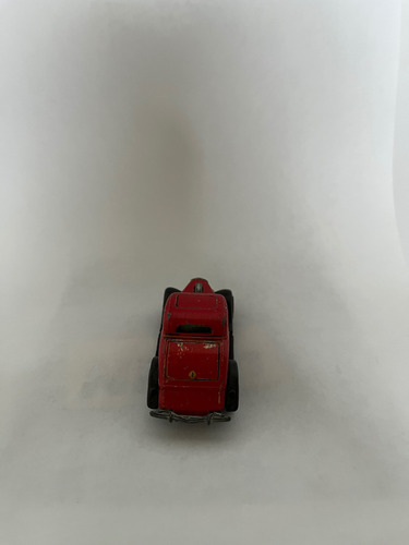 Hot Wheels 3-window 34 Hong Kong Rojo (Usado)