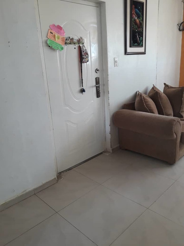 Imagen 3 de 6 de Apartamento En Venta Puerto Ordaz - Sector Unare Fh