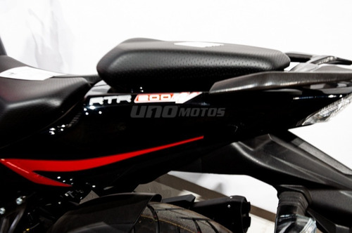 Imagen 14 de 25 de Moto Naked Tvs Rtr 200 Carburada Retiro Inmediato