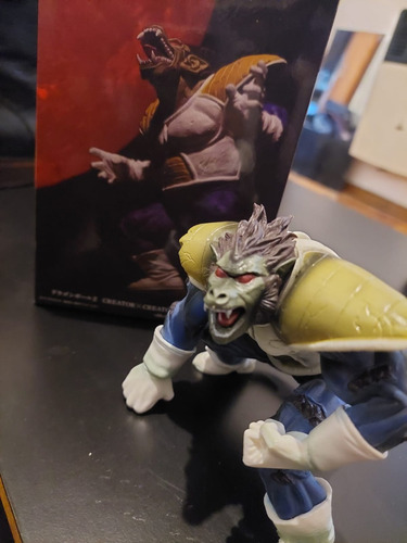 Figura Dragon Ball Z Vegeta Ozaru Colección Único 11cm (Usado)
