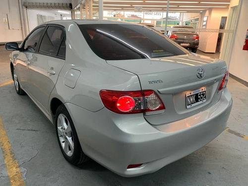 Toyota Corolla Xei 6m/t Nuevo, Impecable, Sin Detalles