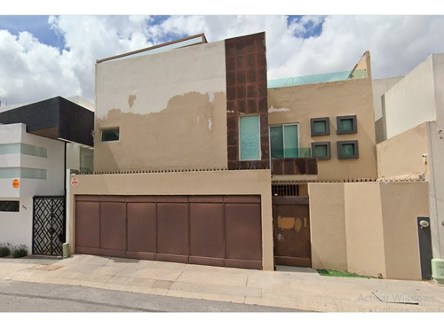 Casa En Venta En, Lomas Del Tecnológico, San Luis Potosí, Slp Ez15