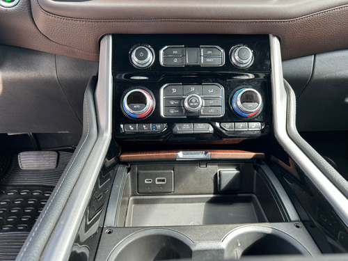 GMC Yukon 6.2 Denali 8 Vel Awd At
