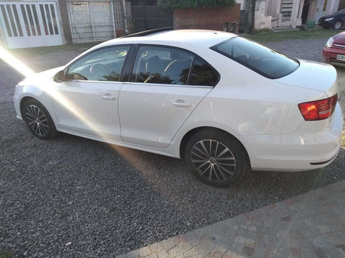 Volkswagen Vento 2.5 Advance Plus 170cv Tiptronic 2015
