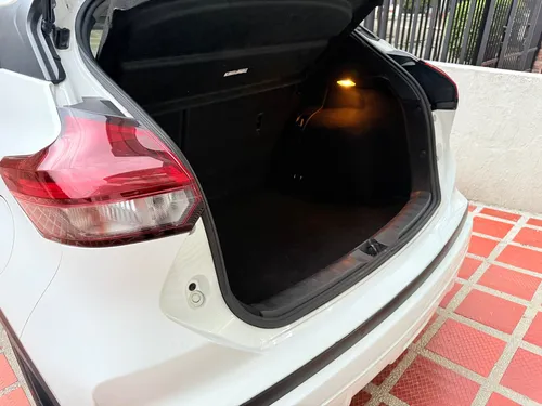 Nissan Kicks 1.6 Sense