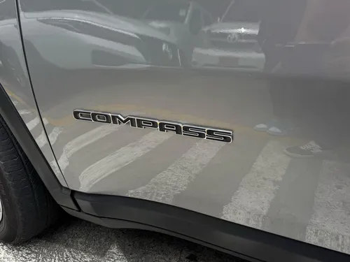 Jeep Compass 2.4 4X2 Longitude At