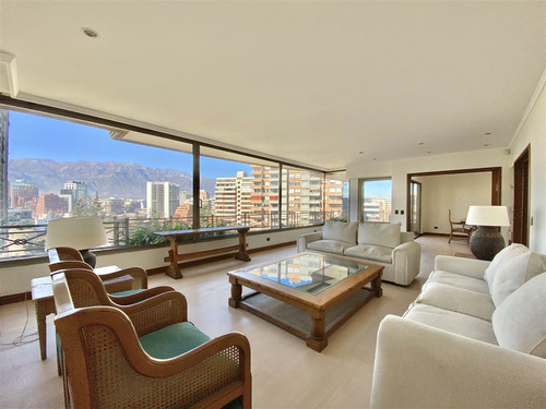 Venta Duplex Las Condes: El Golf
